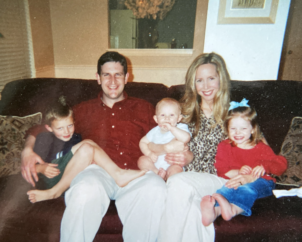 Shawn Dickerson with his wife and three of his children